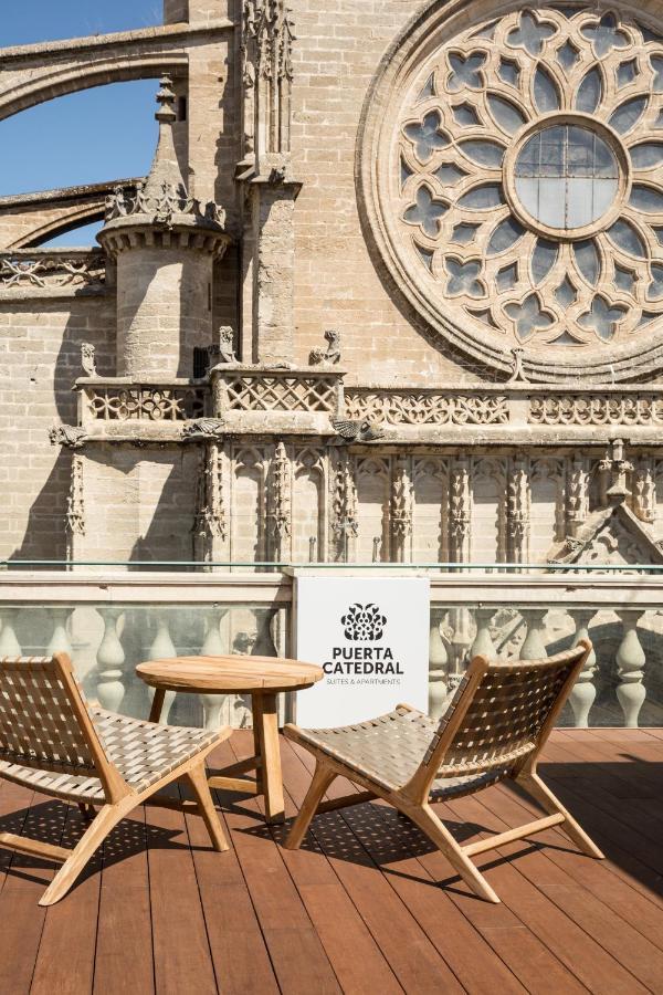 Puerta Catedral Suites Sevilla Kültér fotó