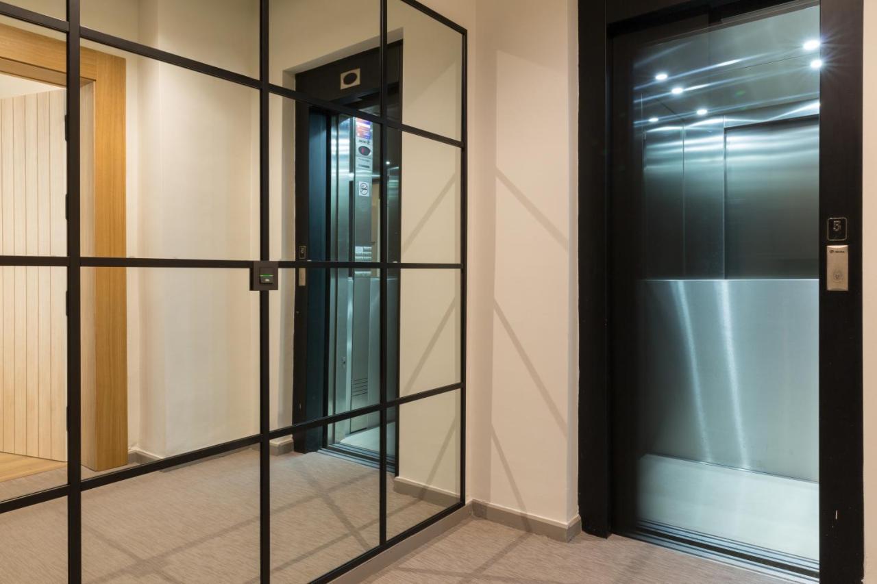 Puerta Catedral Suites Sevilla Kültér fotó