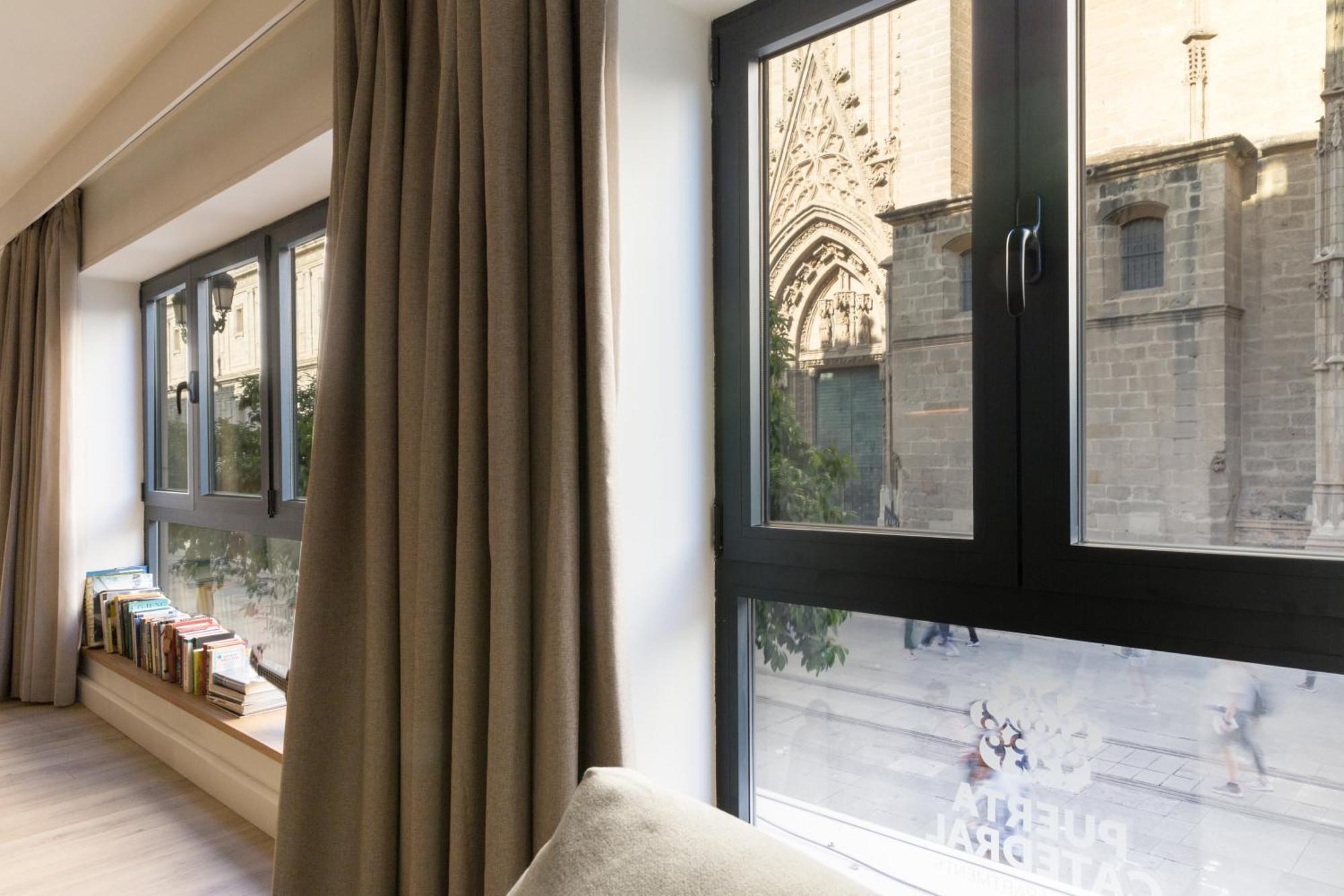 Puerta Catedral Suites Sevilla Szoba fotó