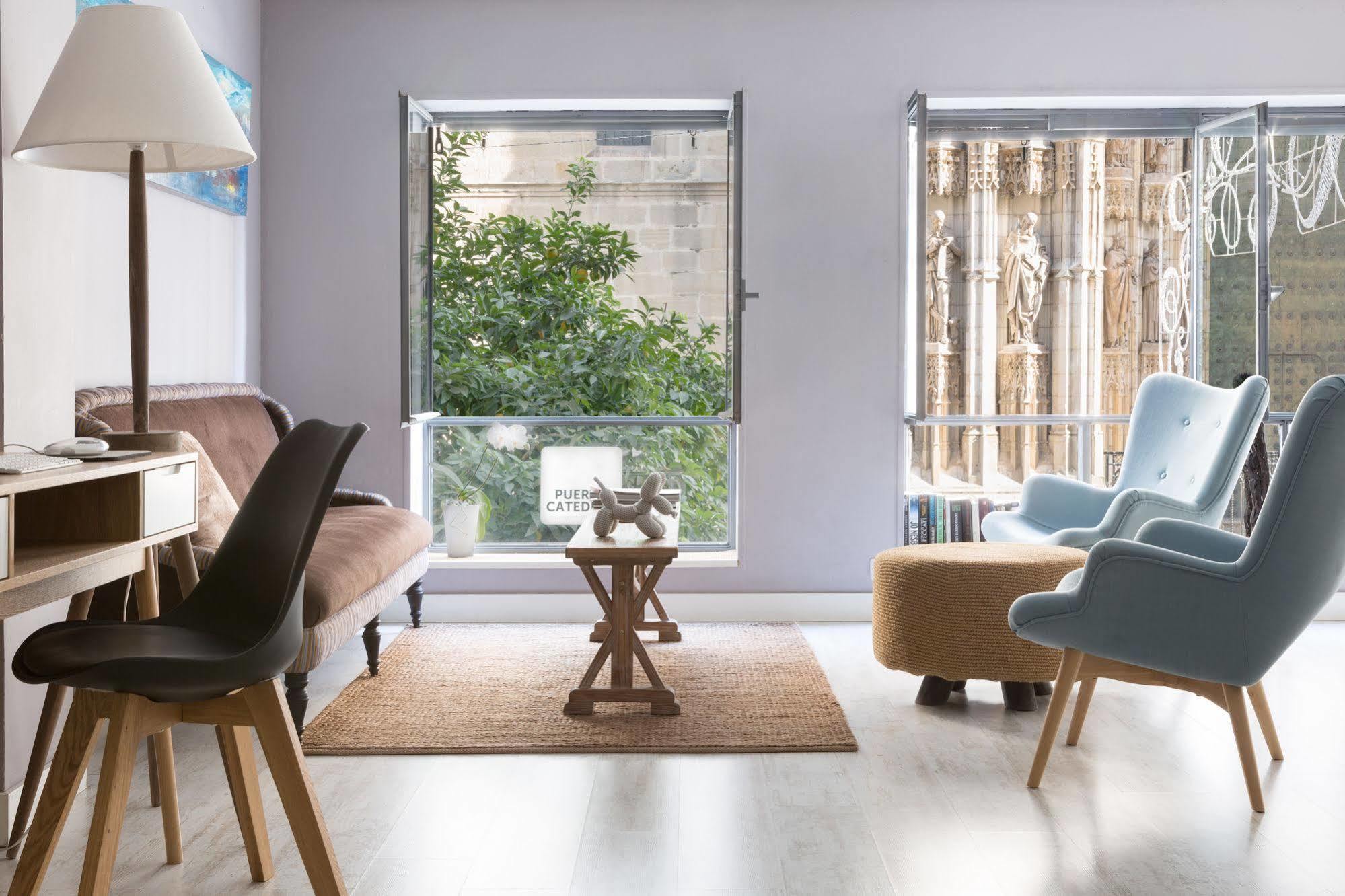 Puerta Catedral Suites Sevilla Kültér fotó